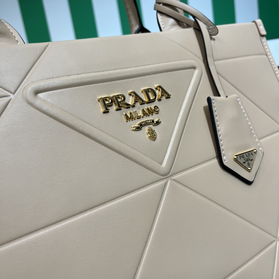 Handbags Prada 1BA378 size:35*27*10 cm - vstockx