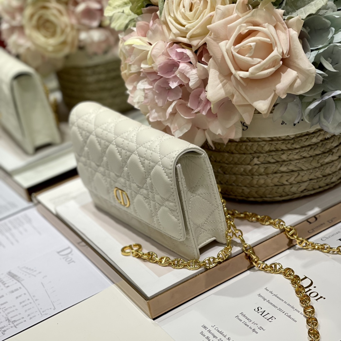 Handbag Dior 5091 size 20 x 11.5 x 3.5 cm - vstockx