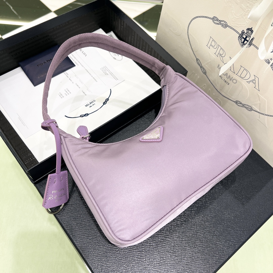 handbags prada Hobo 1NE515 re-edition 2000 Size:22*17*6 - vstockx