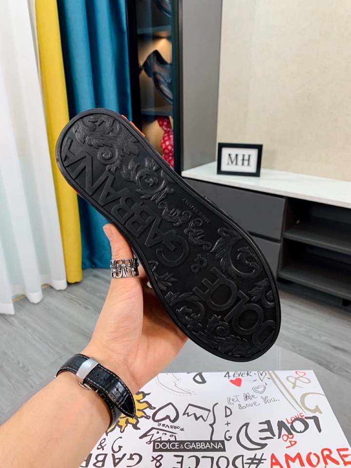 Dolce & Gabbana Low Tops Sneakers 89 - vstockx