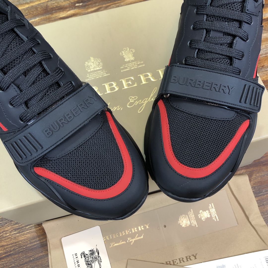 Burberry Vintage Sneaker 3 - vstockx