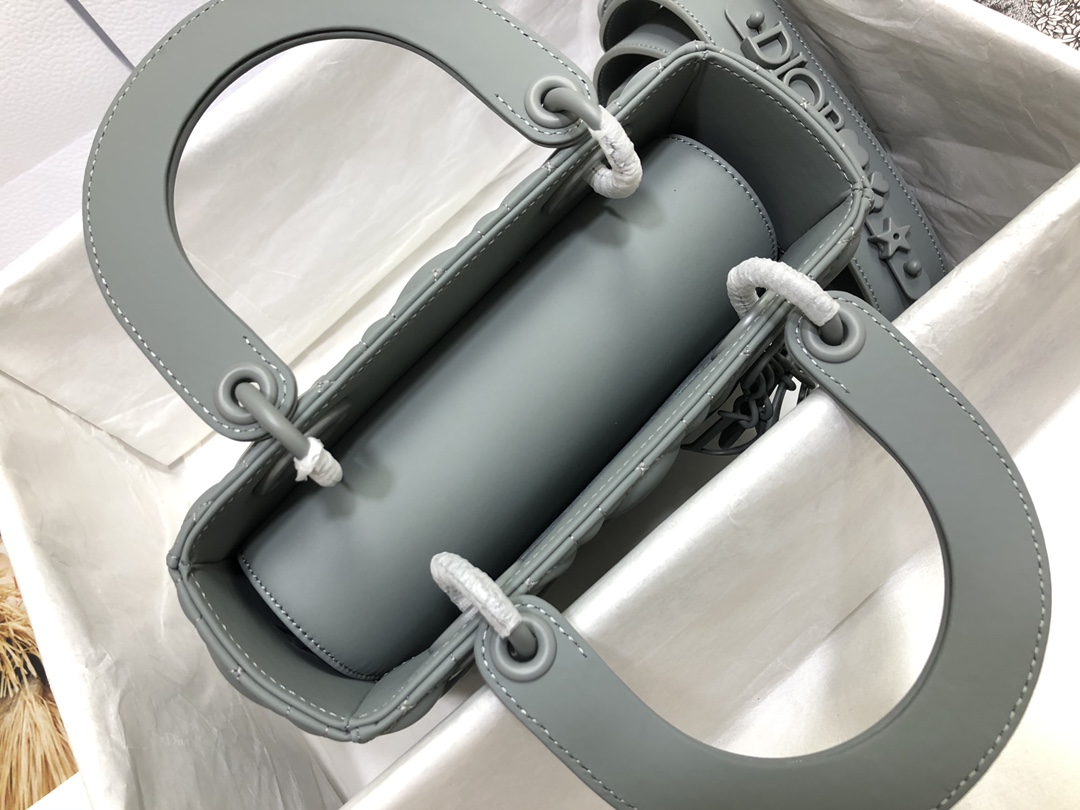 Handbag Dior M0538 size 20*16.5*8 cm - vstockx