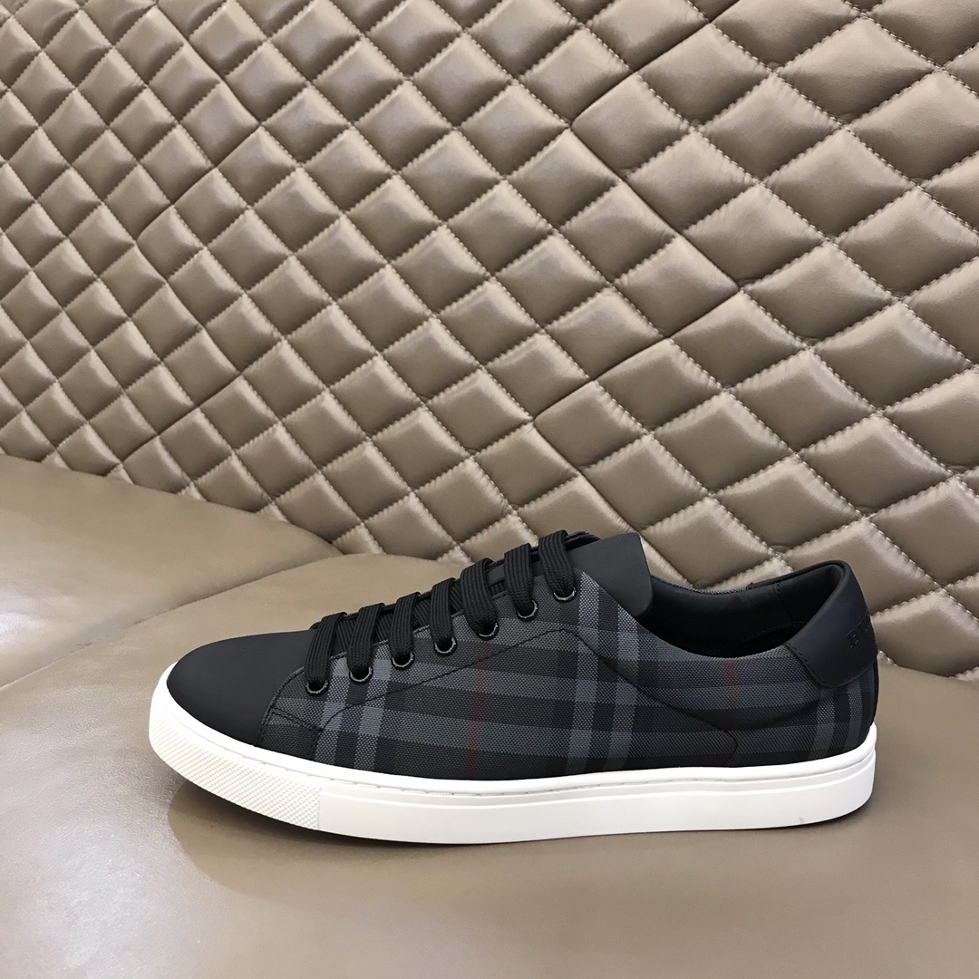 Burberry Perforated Check Sneaker 49 - vstockx