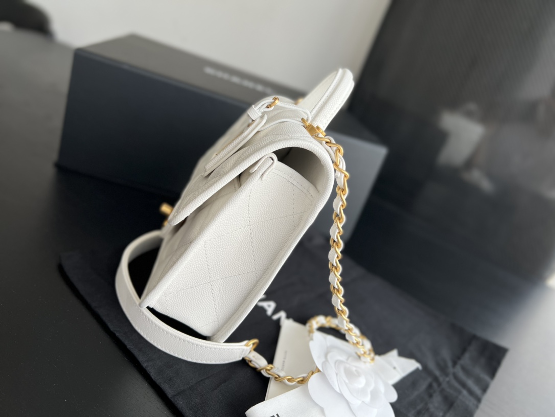 Handbag Chanel AS3652 size 17cmx20.5cmx6 cm - vstockx