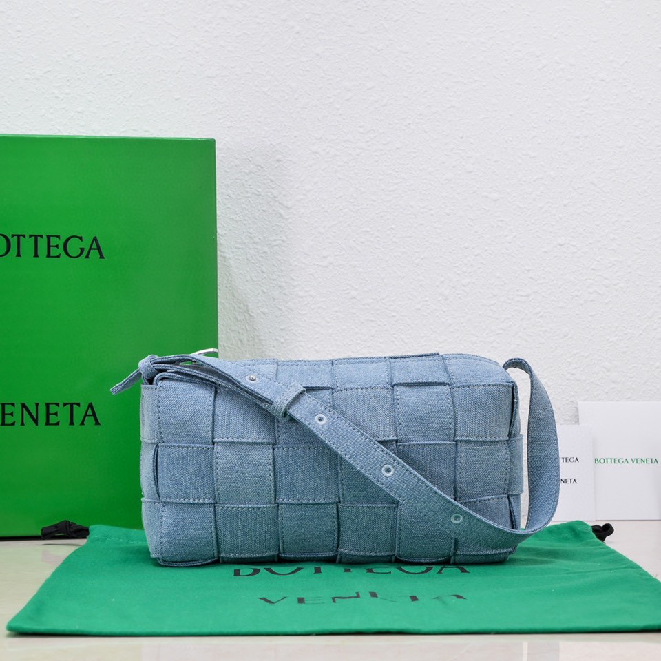 handbags Bottega Veneta 9306 size:28*14*10 - vstockx