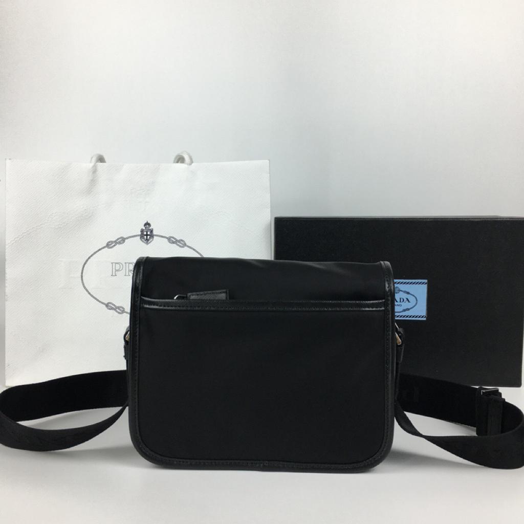 Handbag Prada 2VD034 size 22*16*8.5cm - vstockx
