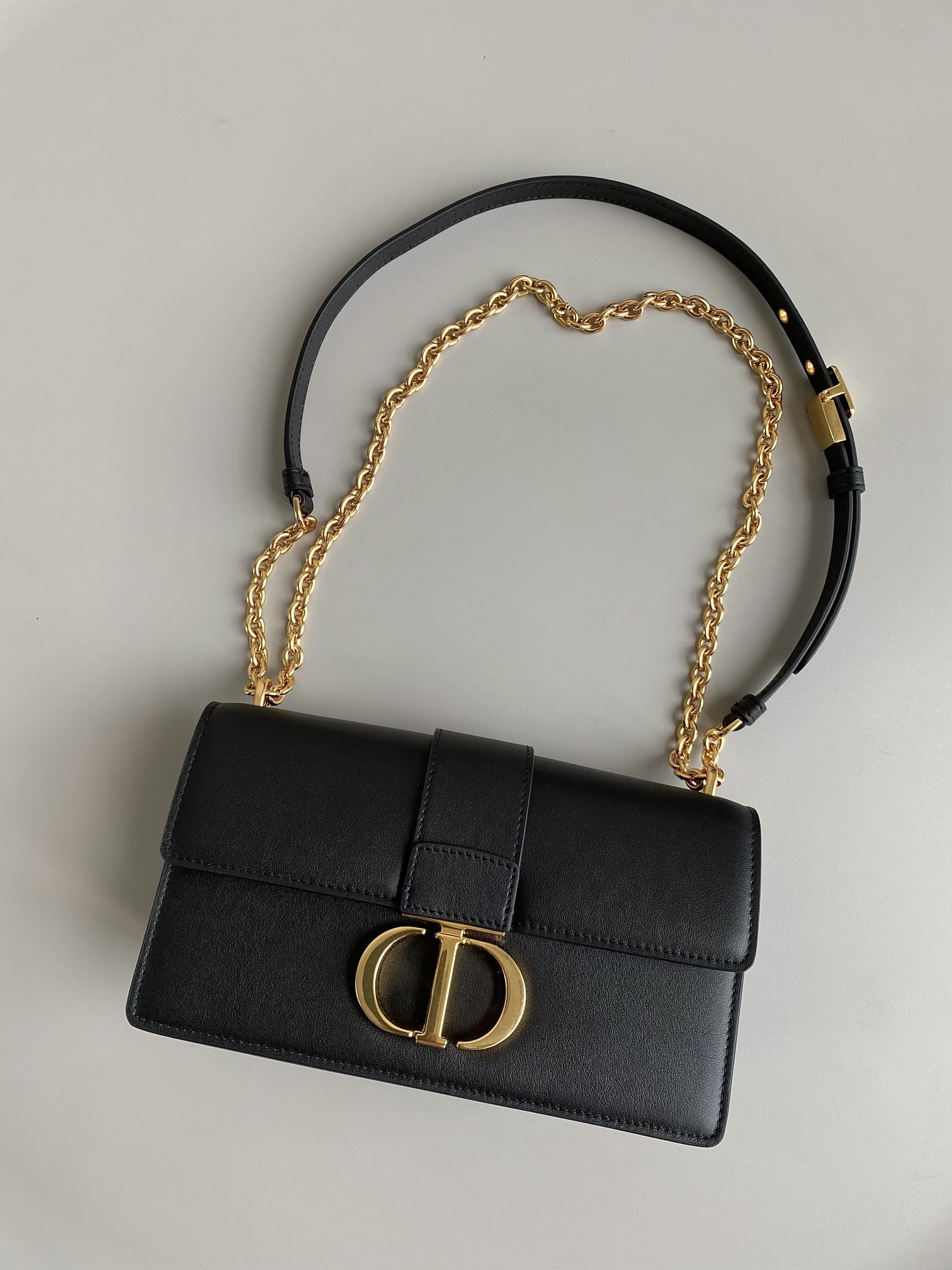 Handbags Dior Montaigne 9207 size:21.5*12*6 cm - vstockx