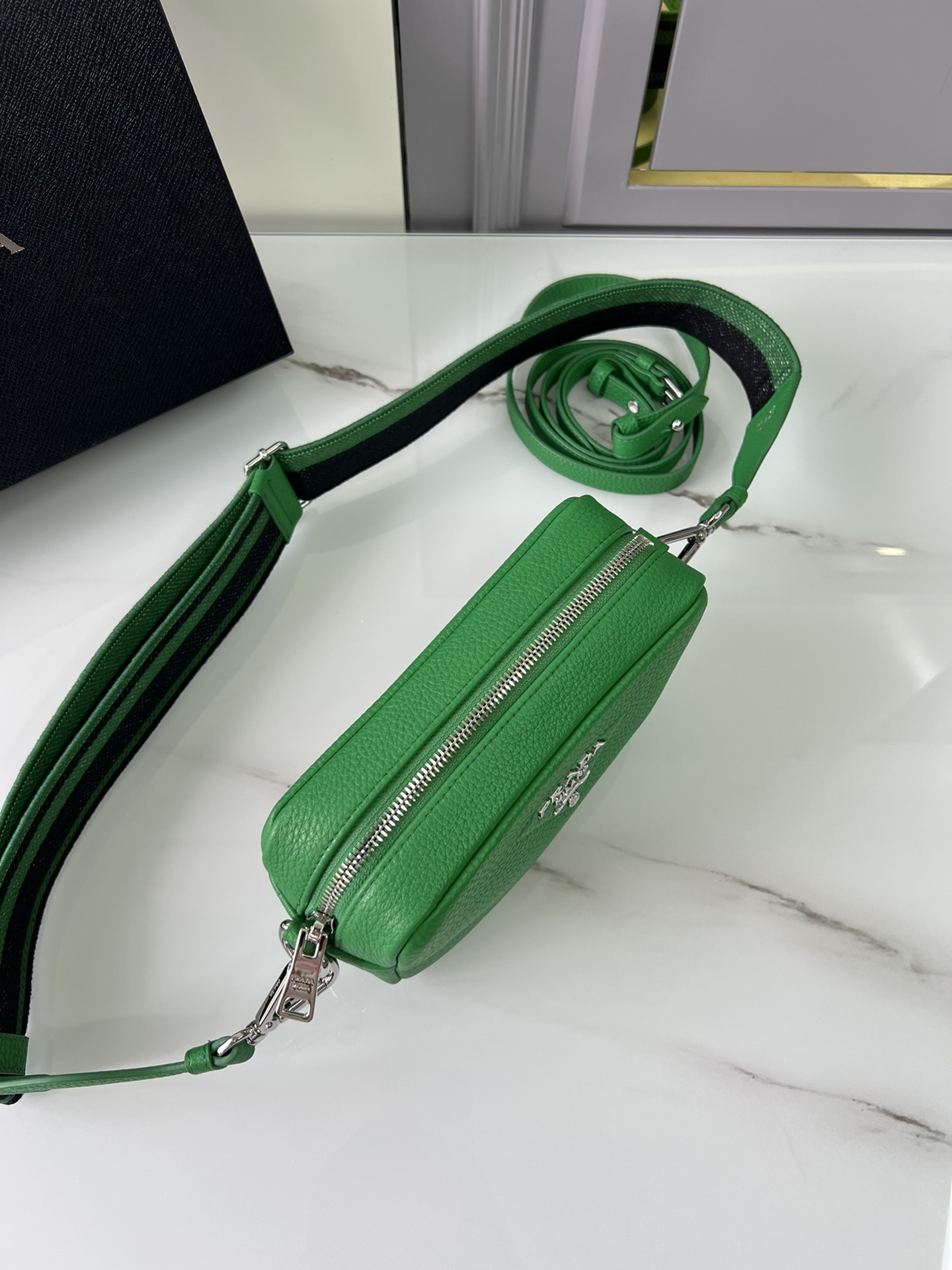 handbags prada 1BH192 19*12*6 - vstockx