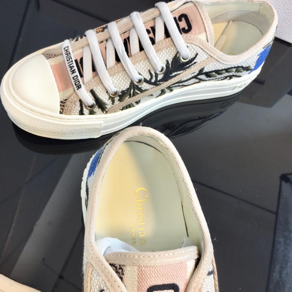 Dior Walk'N'Dior Rosa Mutabilis Embroidered - vstockx