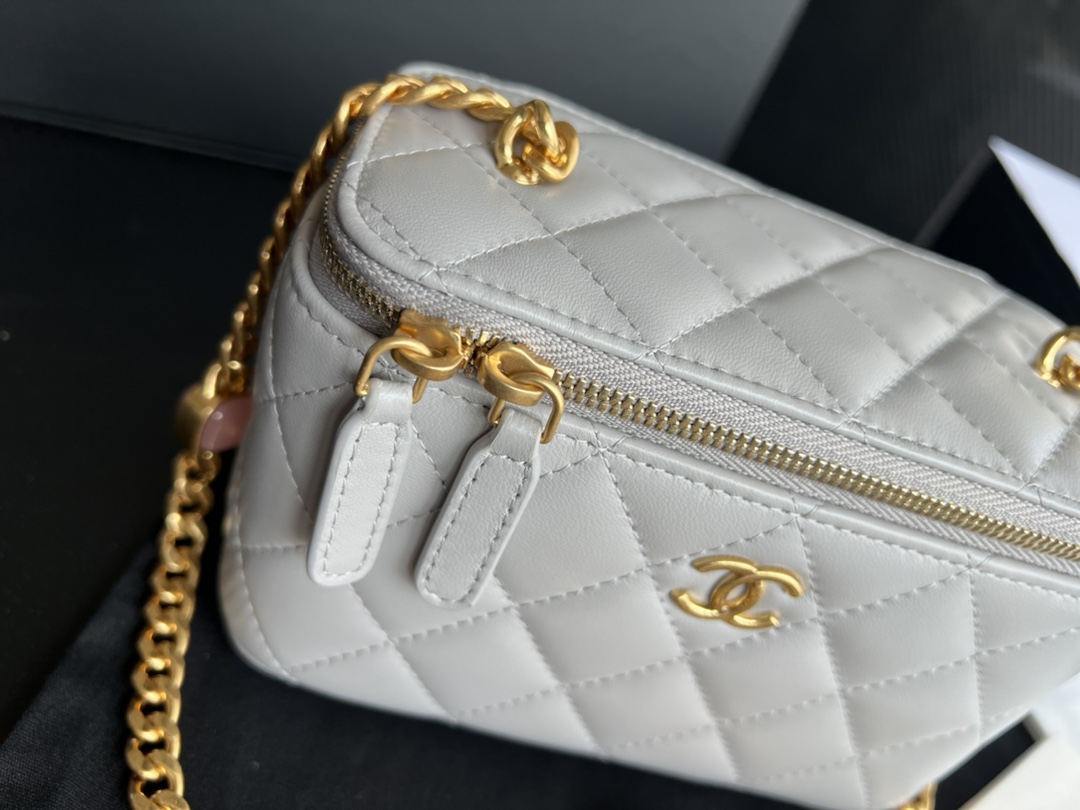 Handbag Chanel AP2937 size 8.5cmx11cmx7 cm - vstockx