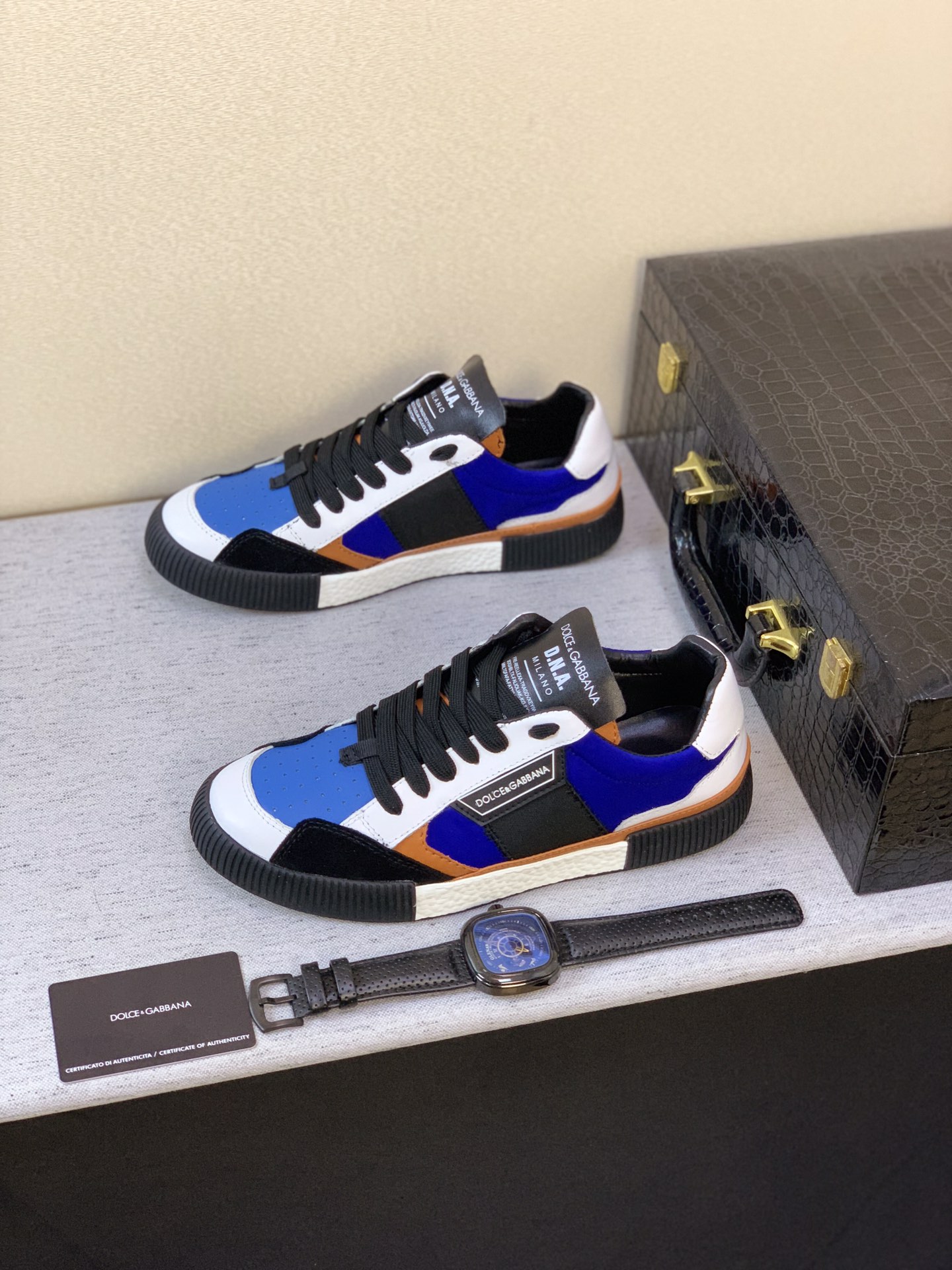Dolce & Gabbana Low Tops Sneakers 46 - vstockx