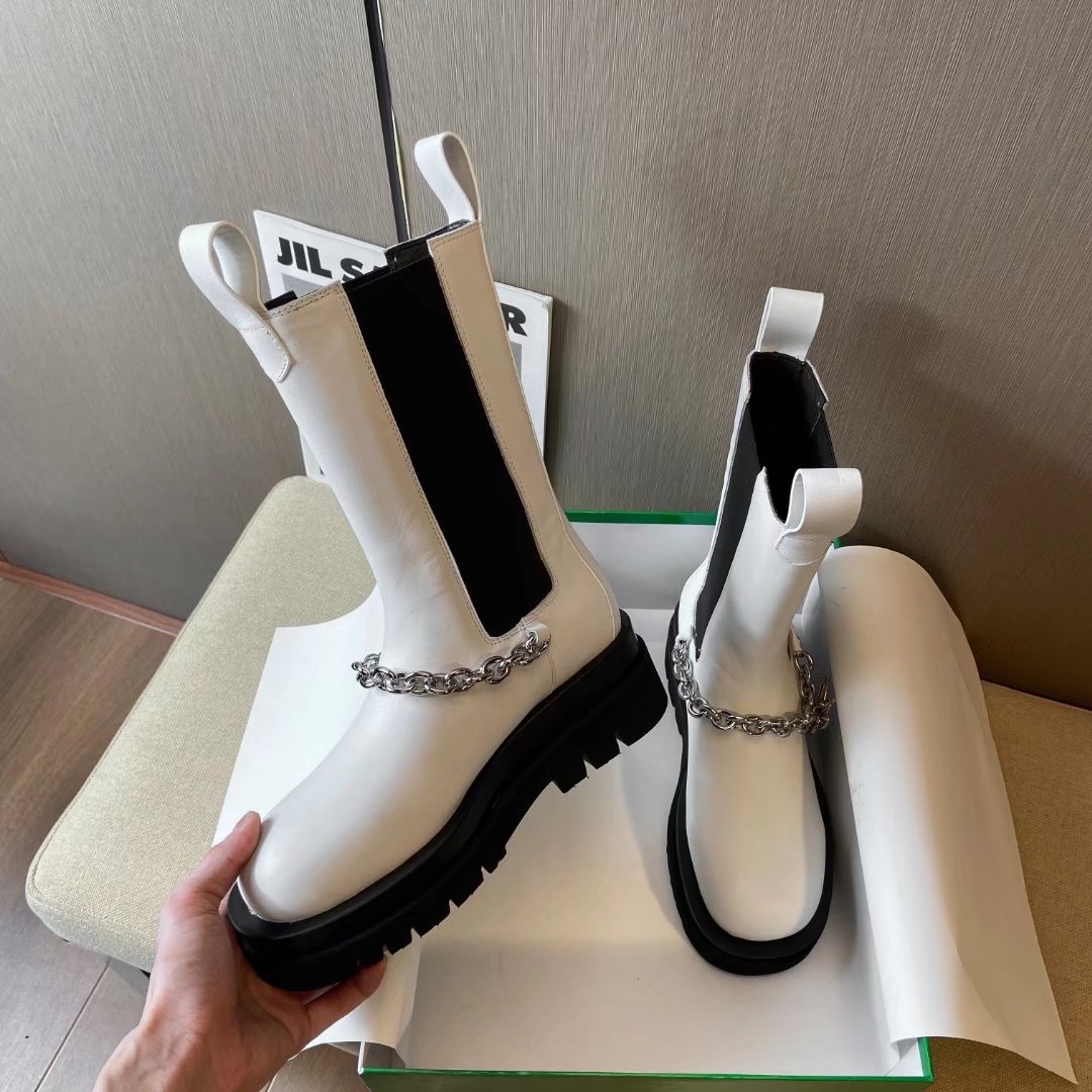 Bottega Veneta Boots 6 - vstockx