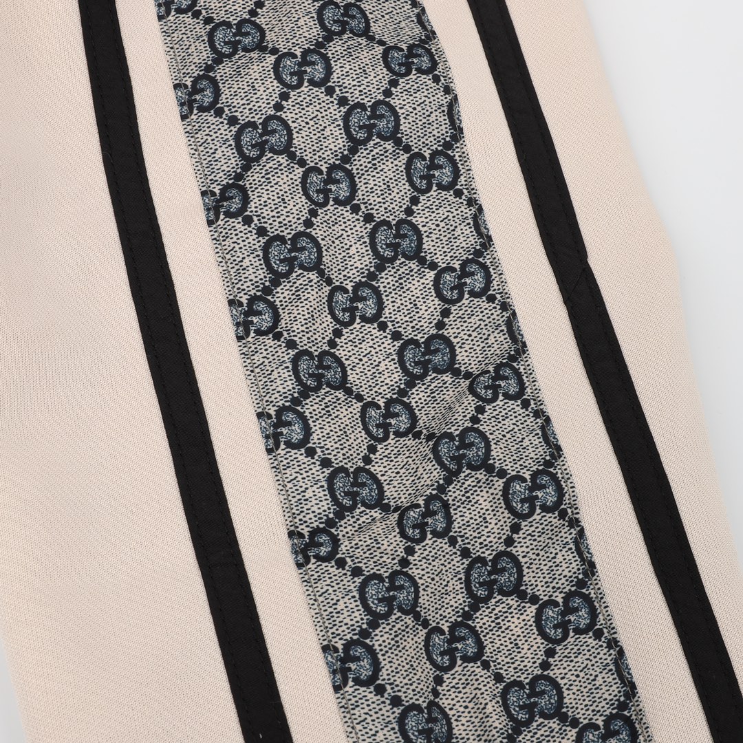 Clothes Gucci 408 - vstockx