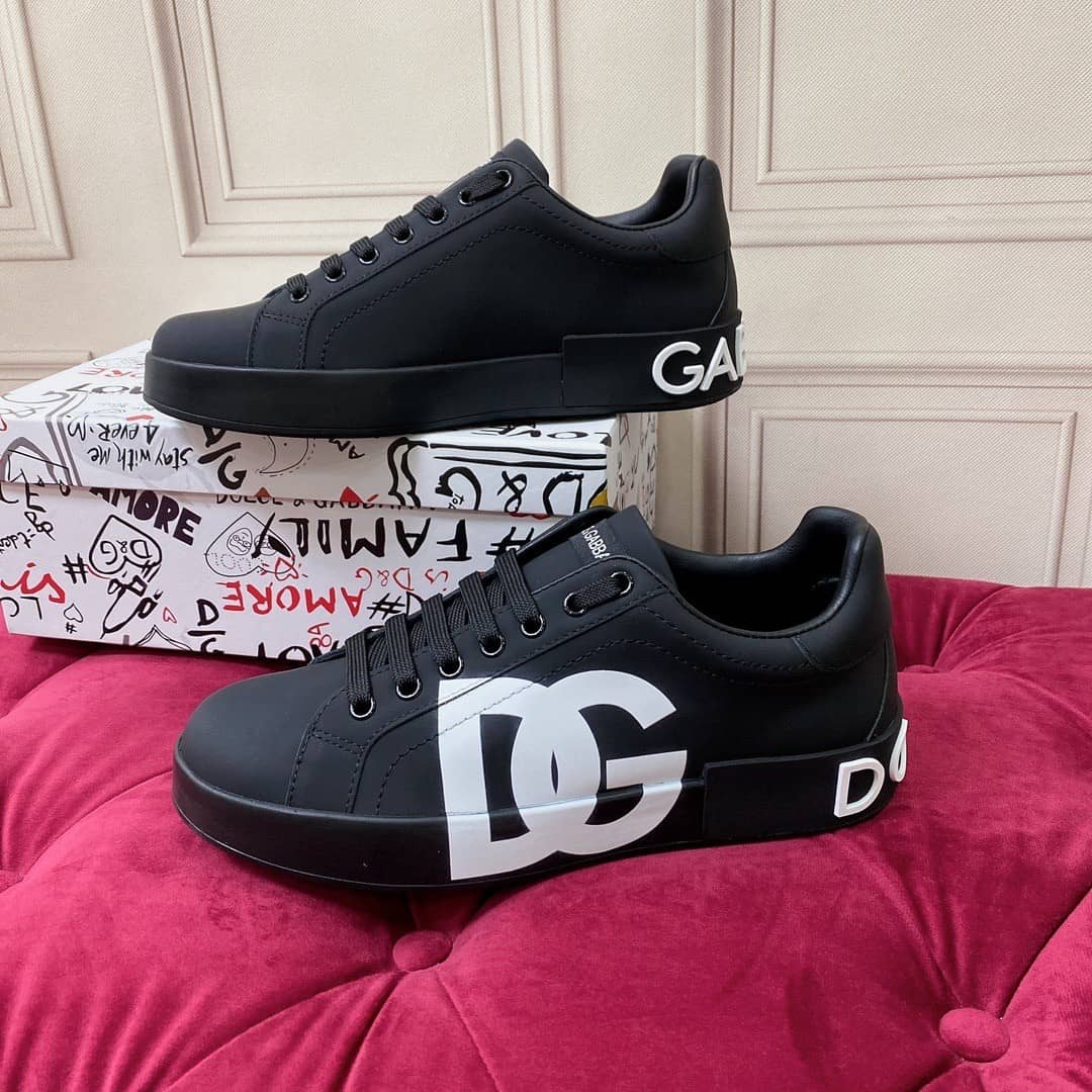 Dolce & Gabbana Low Tops Sneakers 232 - vstockx