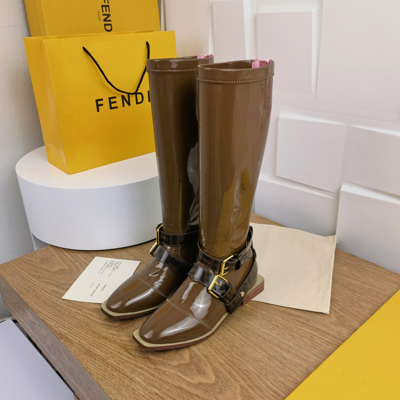 Fendi Boots 3 - vstockx