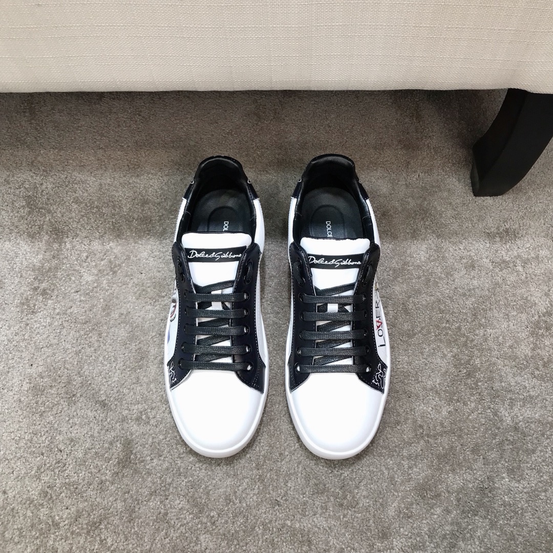Dolce & Gabbana Low Tops Sneakers 1 - vstockx