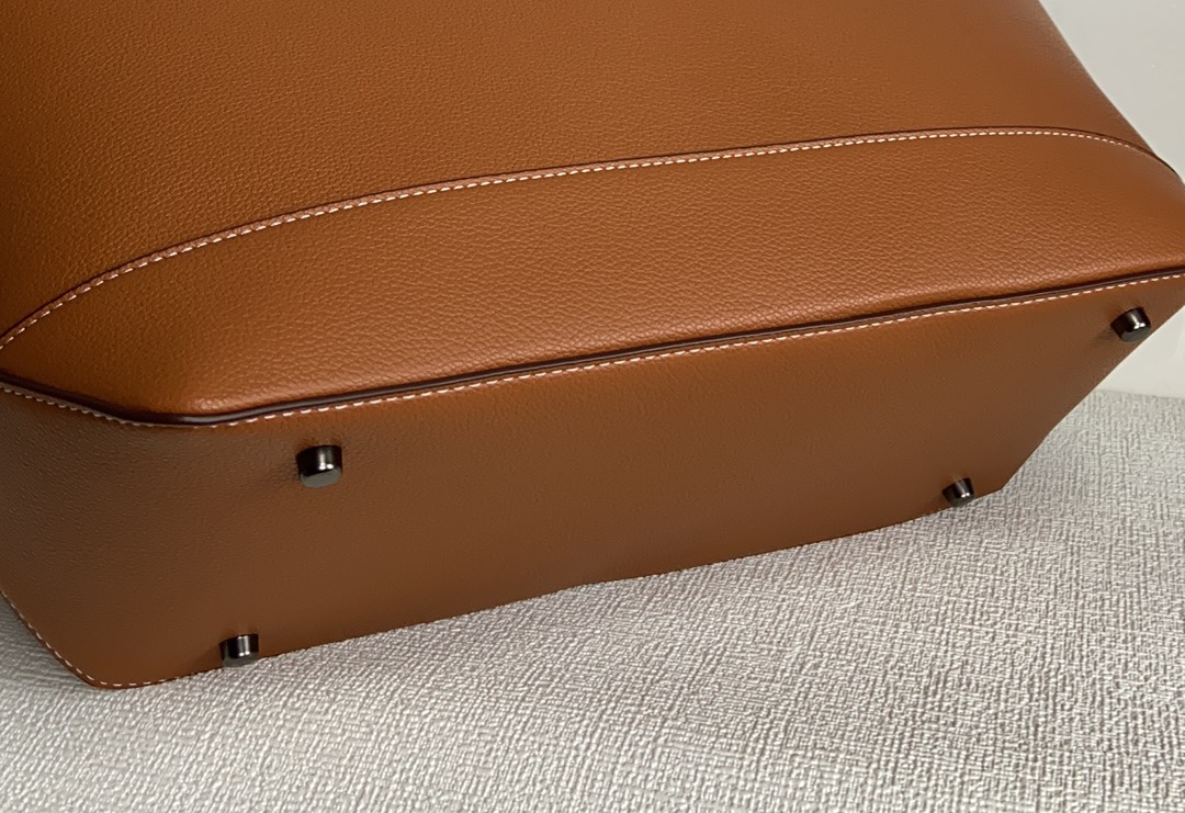 Handbags Coach C9726 size:34*41*11 - vstockx