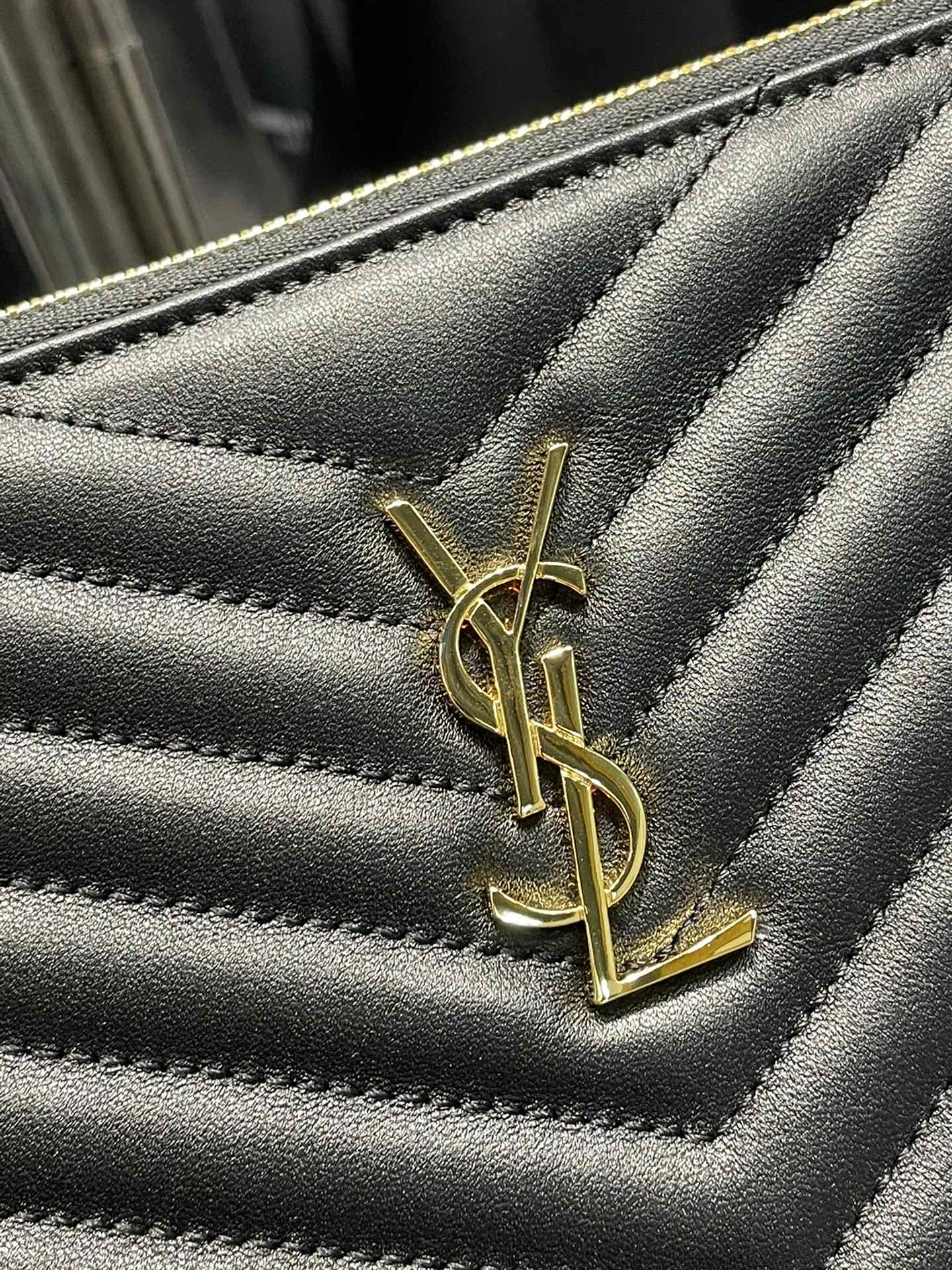 Handbags SAINT LAURENT 413444 size 30  21.5  2 cm - vstockx