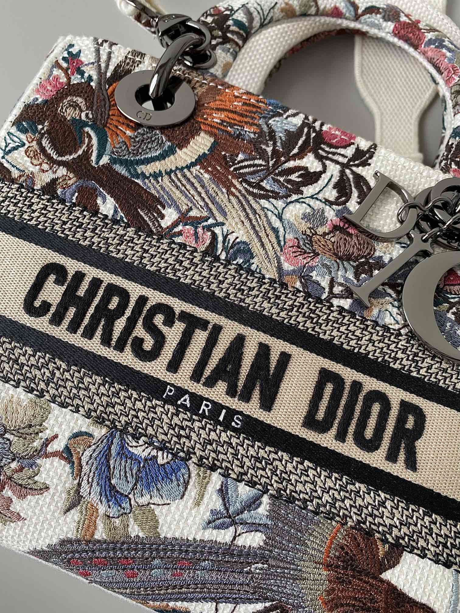 Handbags Lady Dior 6605 size  24*12*20 cm - vstockx