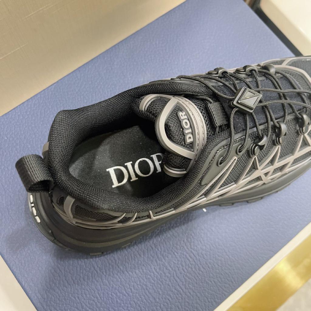 Dior B31 Runner Black - vstockx
