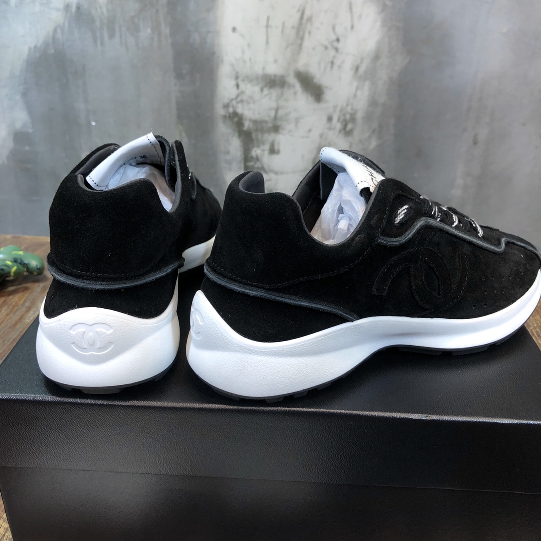 Chanel Fabric & Suede Calfskin Low Top Sneaker 26 - vstockx