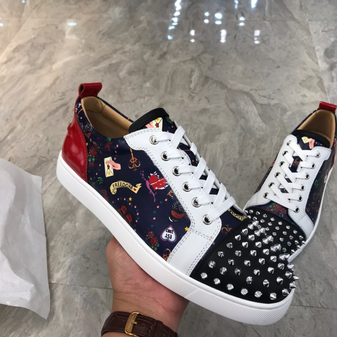 Christian Louboutin Louis Junior Spikes Orlato Flat Sneakers 58 - vstockx