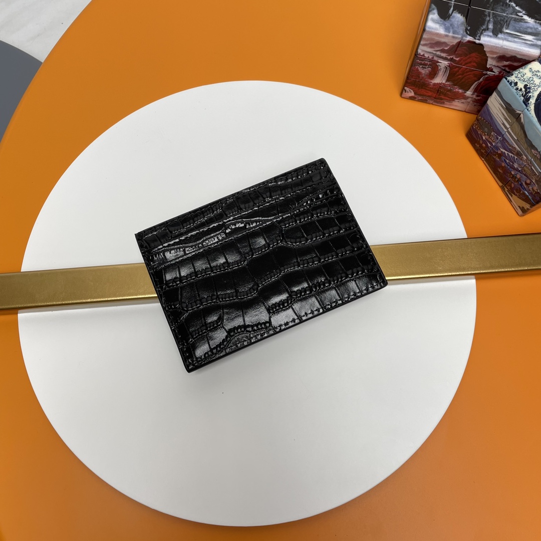 Handbags SAINT LAURENT 423291 size 10x7.5x0.5 cm - vstockx