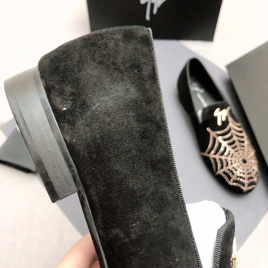 Giuseppe Zanotti Slip-on 6 - vstockx