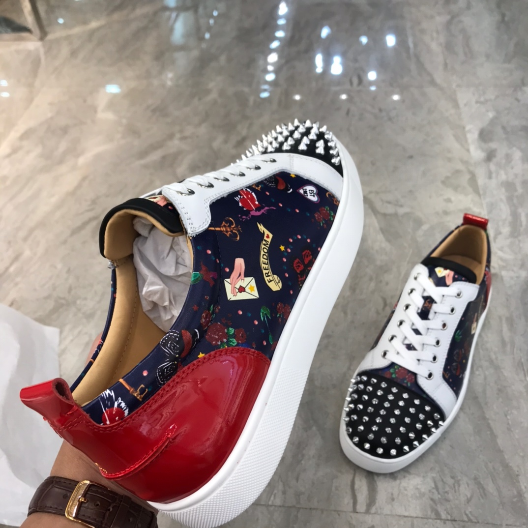 Christian Louboutin Louis Junior Spikes Orlato Flat Sneakers 58 - vstockx