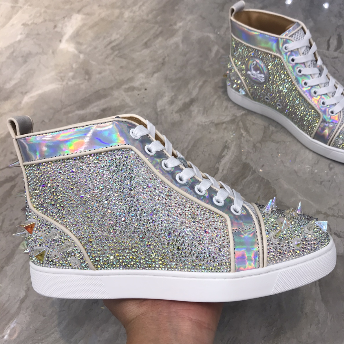 Christian Louboutin Louis Junior Spikes Orlato Flat Sneakers 29 - vstockx