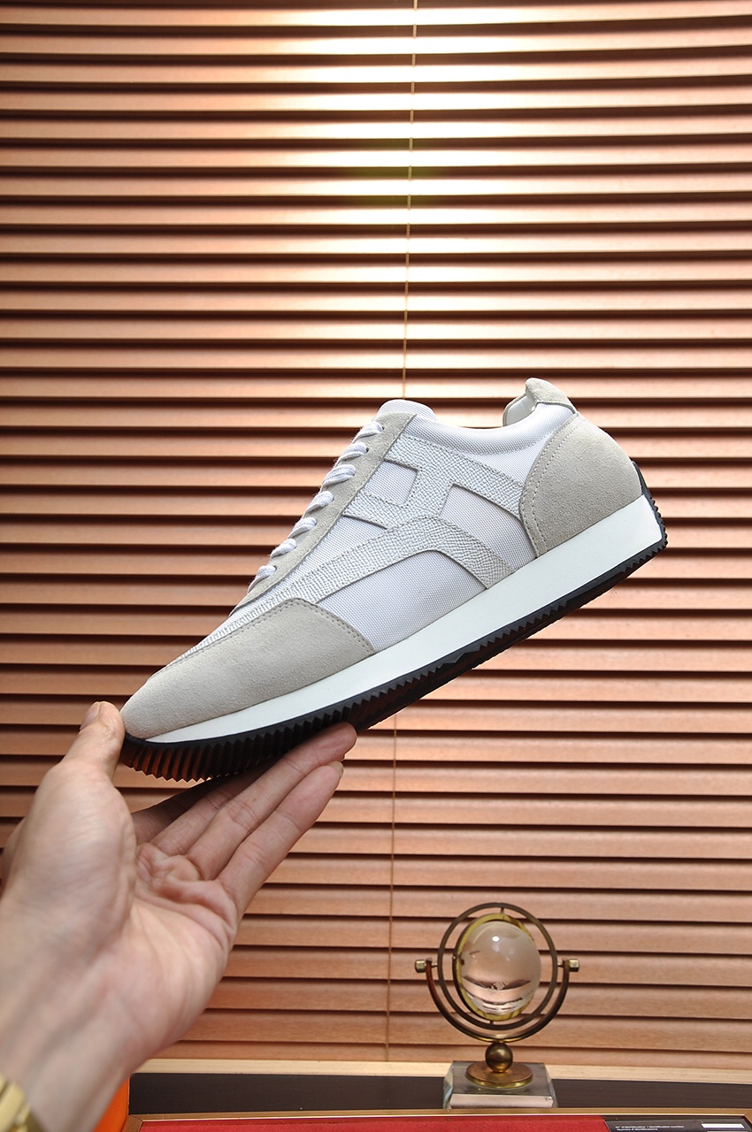 Hermes Low Top sneaker 28 - vstockx