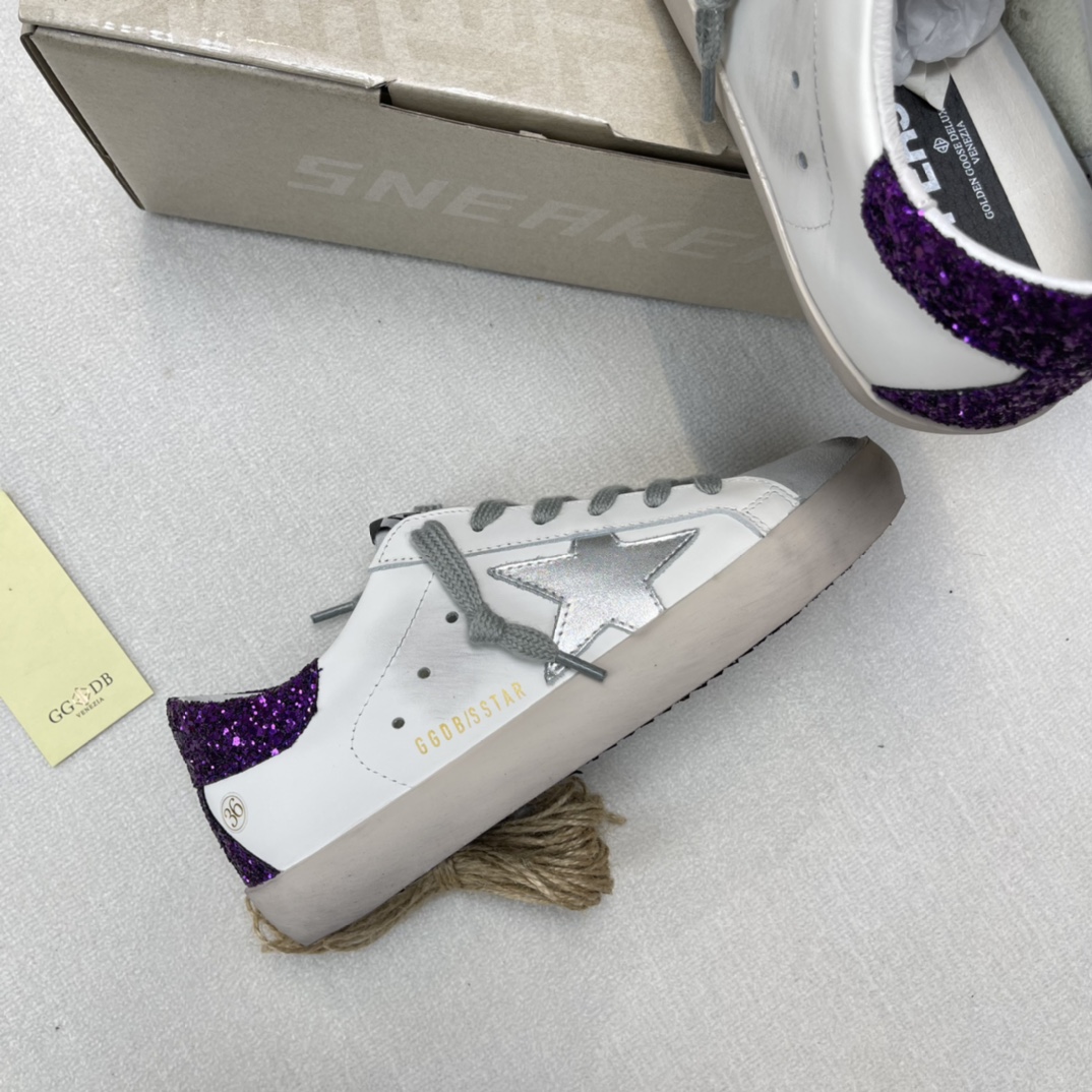 Golden Goose Superstar distressed-finish sneakers 20 - vstockx