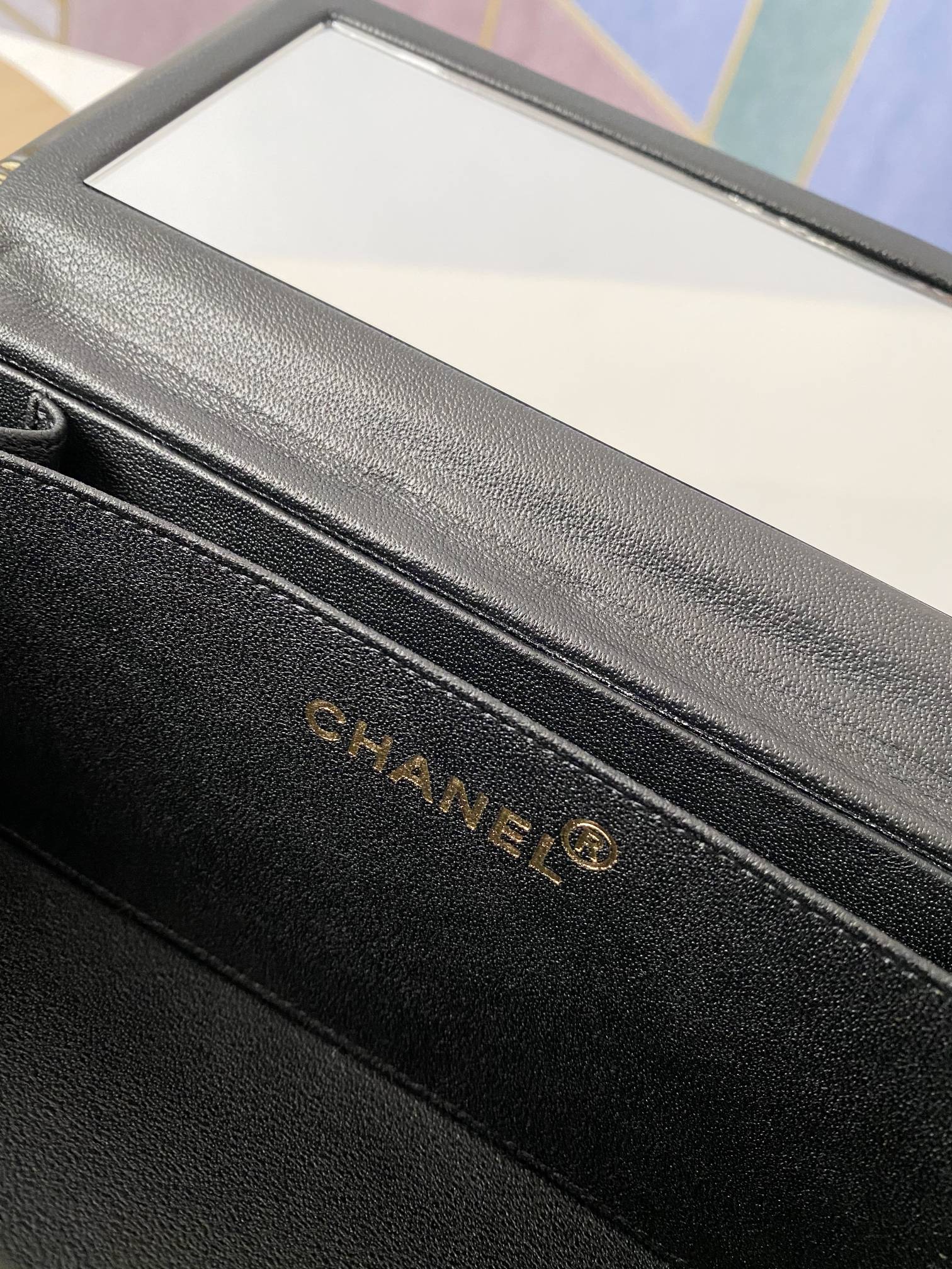 Handbag chanel 01919 size 22 10 8.5 cm - vstockx