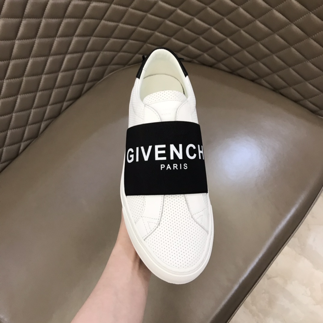 Givenchy Urban Street Logo-print Leather Sneakers 1 - vstockx