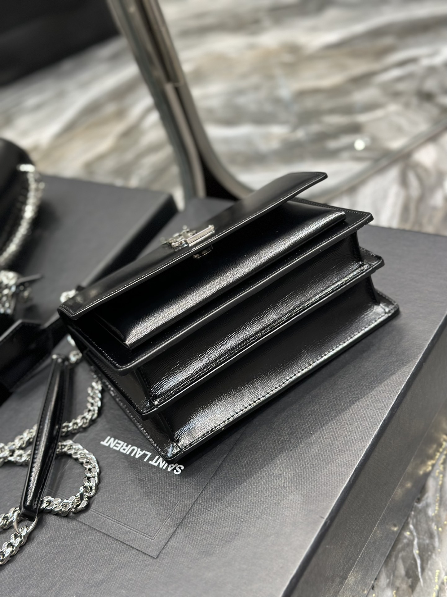 Handbags SAINT LAURENT 441972 size 19  13  8 cm - vstockx