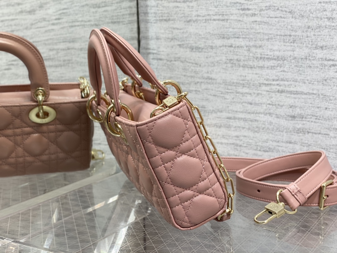 Handbag Dior size 22.5*6*11.5 cm - vstockx