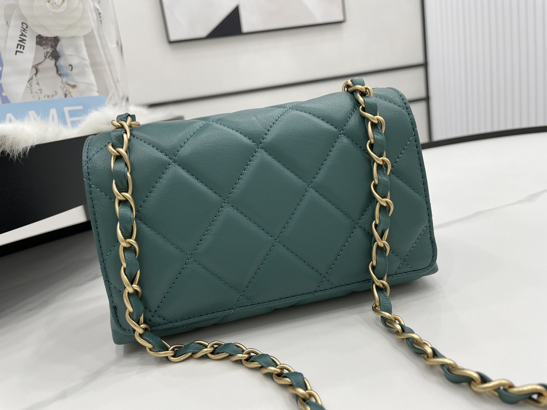 Handbag Chanel AS2633 size 18*7*12 cm - vstockx