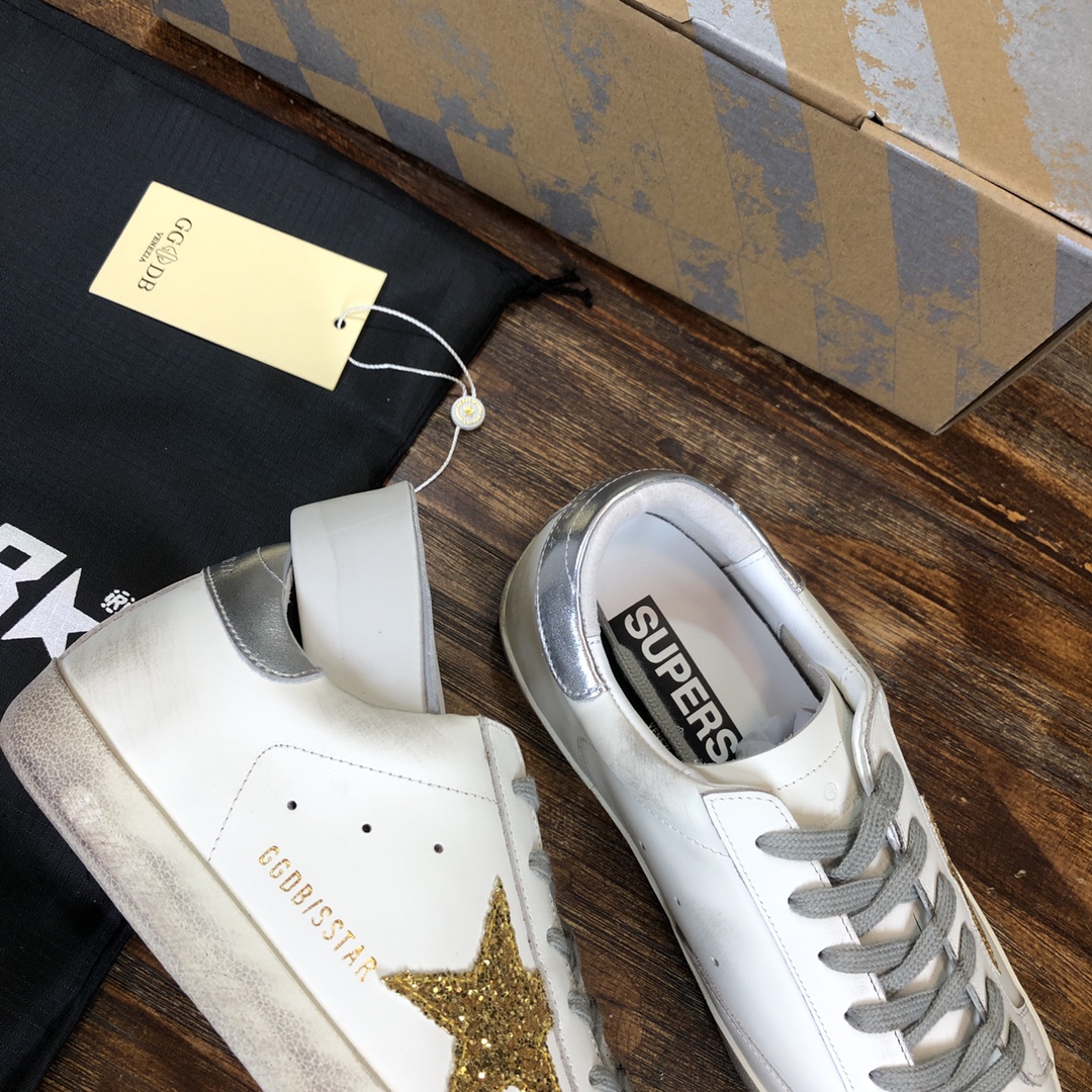Golden Goose Superstar distressed-finish sneakers 10 - vstockx