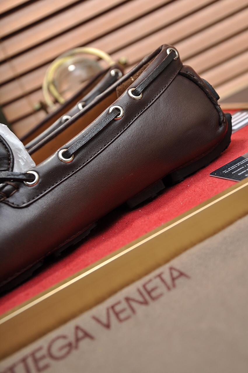 Bottega Veneta Intrecciato Leather Loafers 8 - vstockx