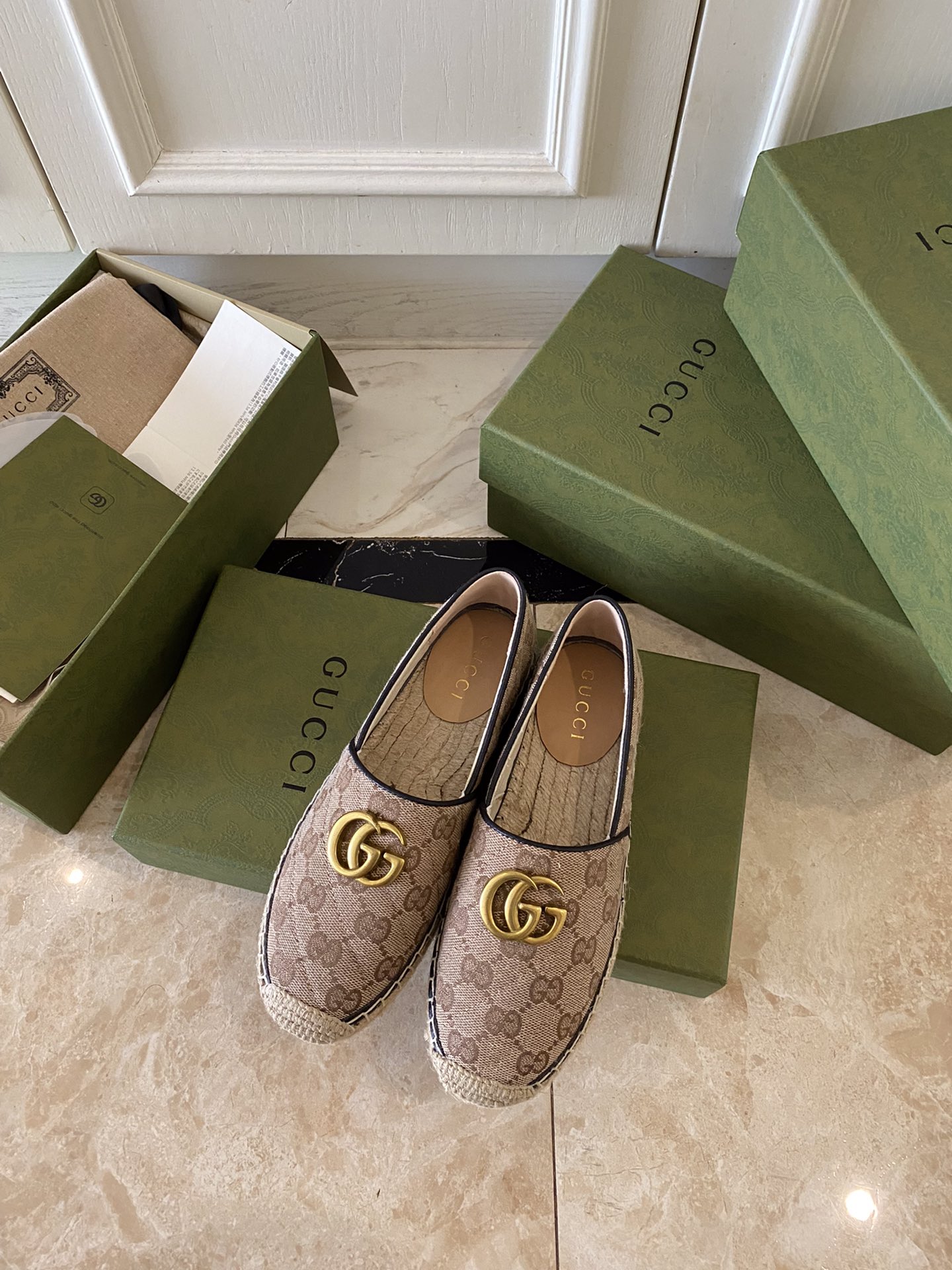 Gucci Leather espadrille with Double G WOMEN 2 - vstockx