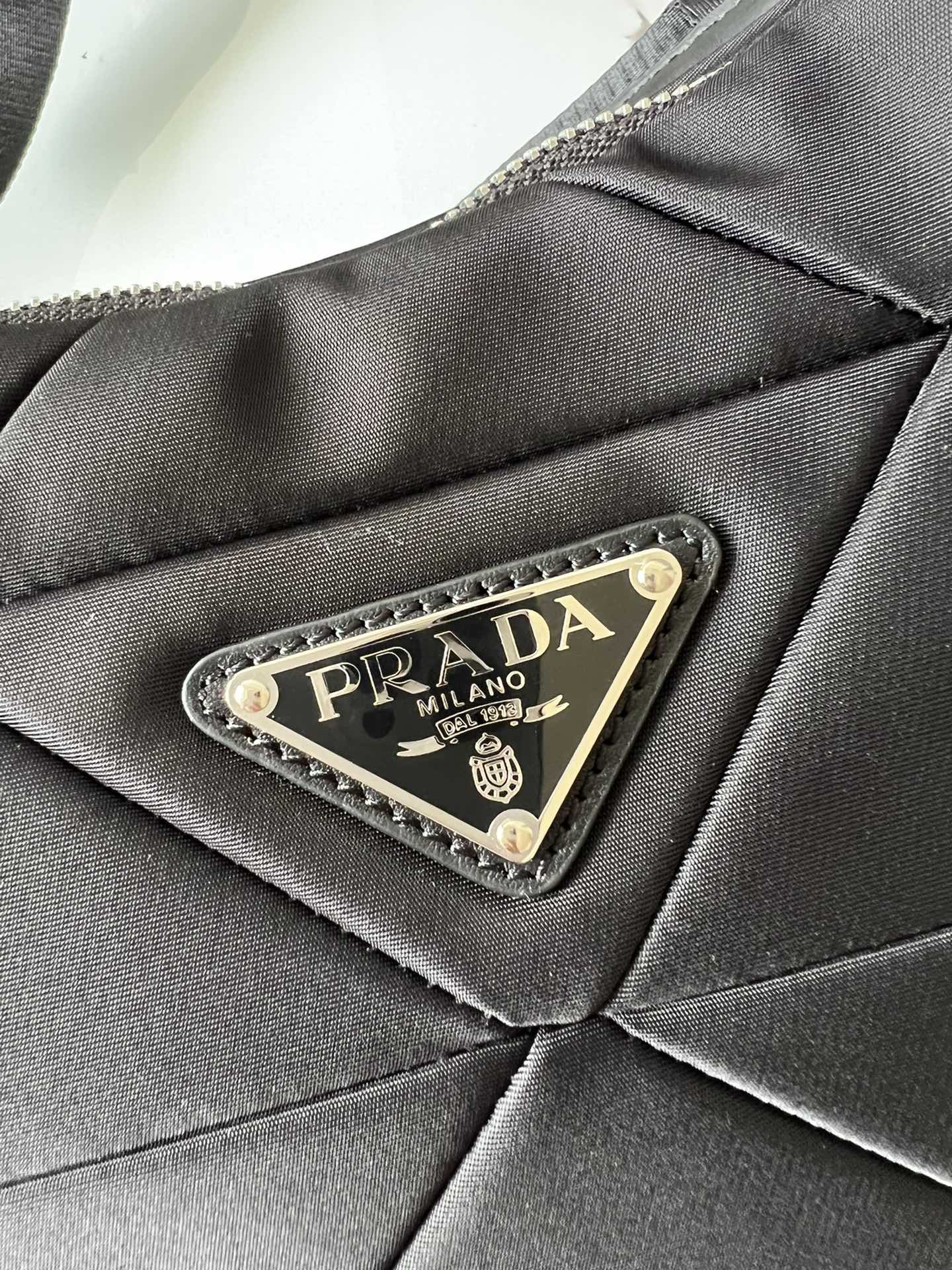 handbags prada 1BC151 24*17*7 - vstockx