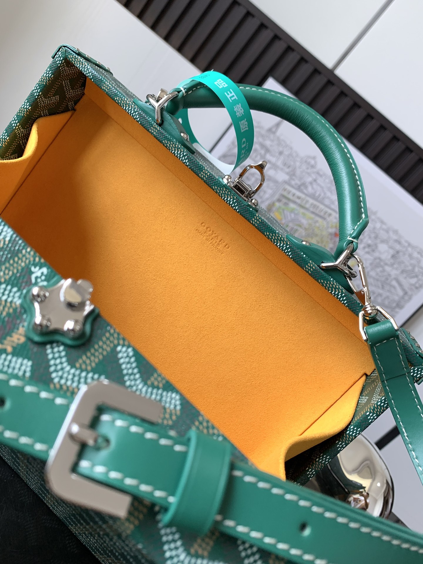 Handbags Goyard Grand Htel 8018 size:17*7.7*24.5 cm - vstockx