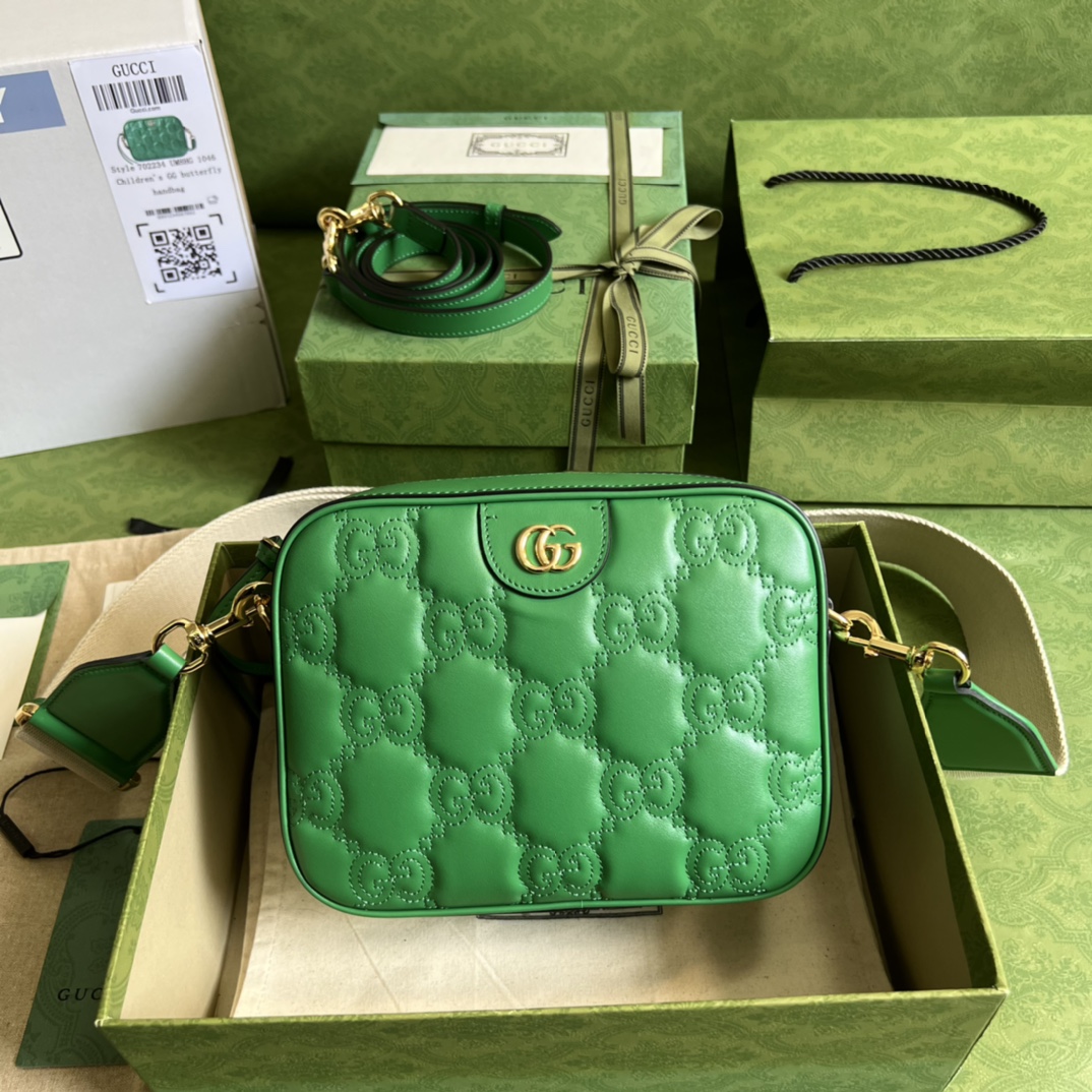 Handbag Gucci 702234 size 21.5x 17x 7.5 cm - vstockx