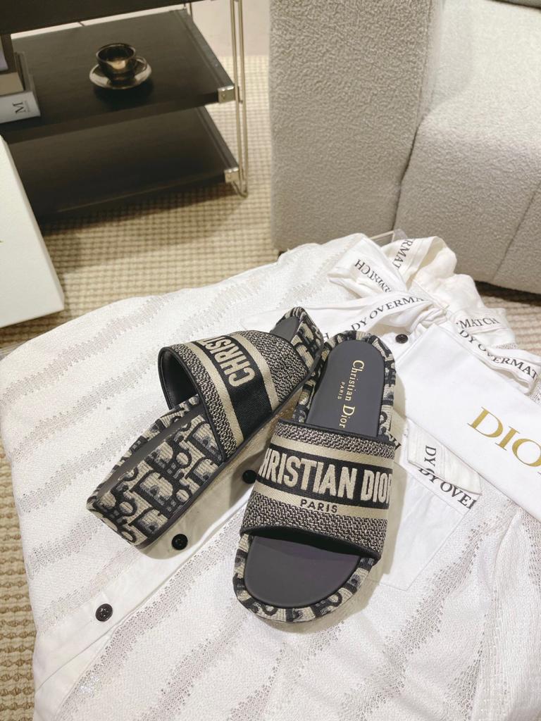 dior shoes 2 - vstockx