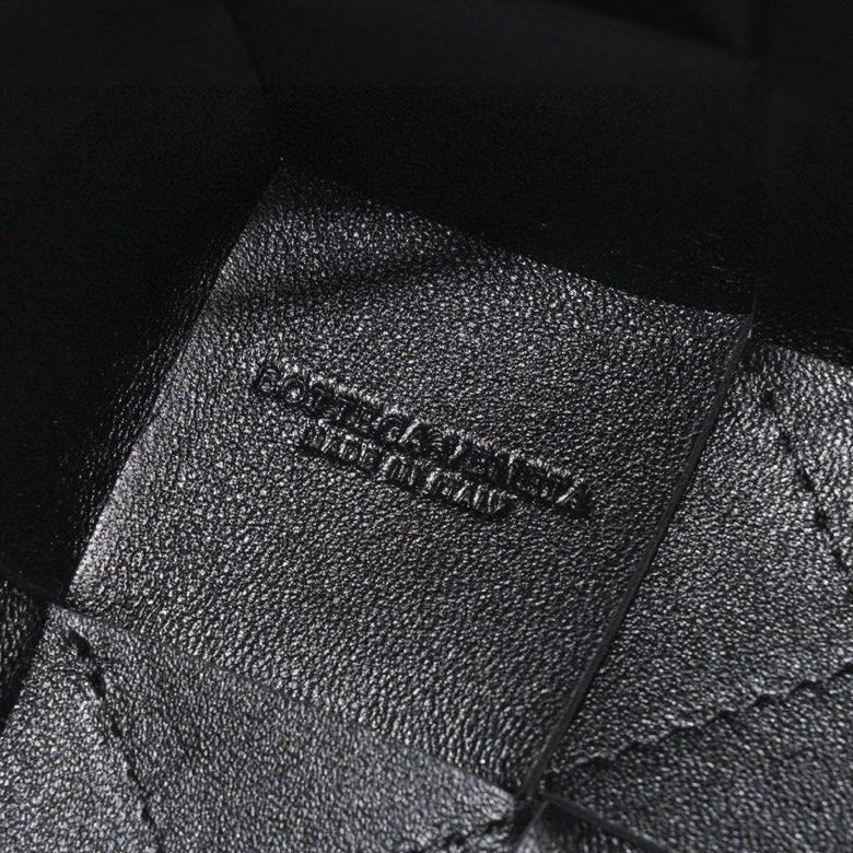 Handbags Bottega Veneta 6611 size:14*9*9 cm - vstockx