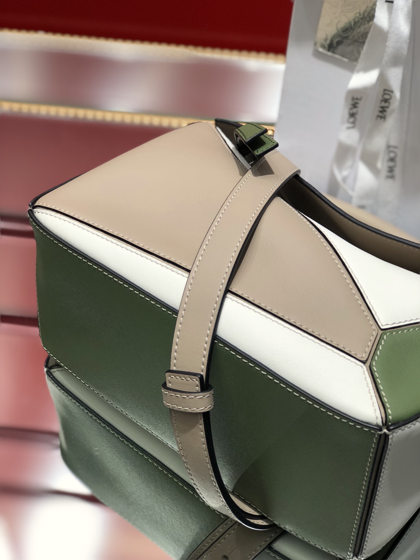 Handbags LOEWE zp size:24*14*11 cm - vstockx