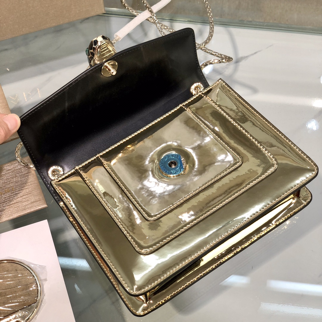 Handbags Bvlgari 35107 size:20*16*5 cm - vstockx