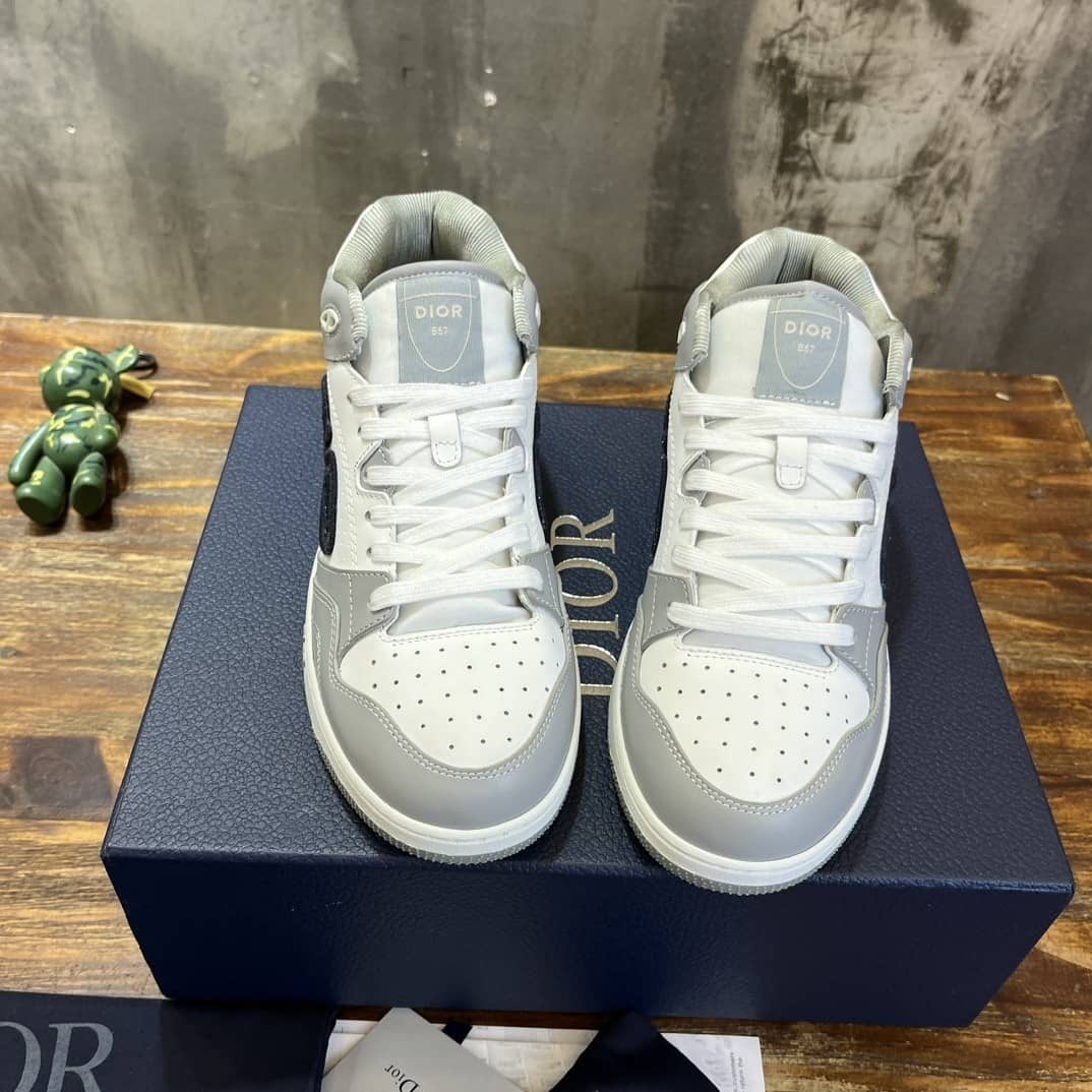 DIOR B57 MID-TOP SNEAKER Gray and White Smooth Calfskin with Beige and Black Dior Oblique Jacquard - vstockx