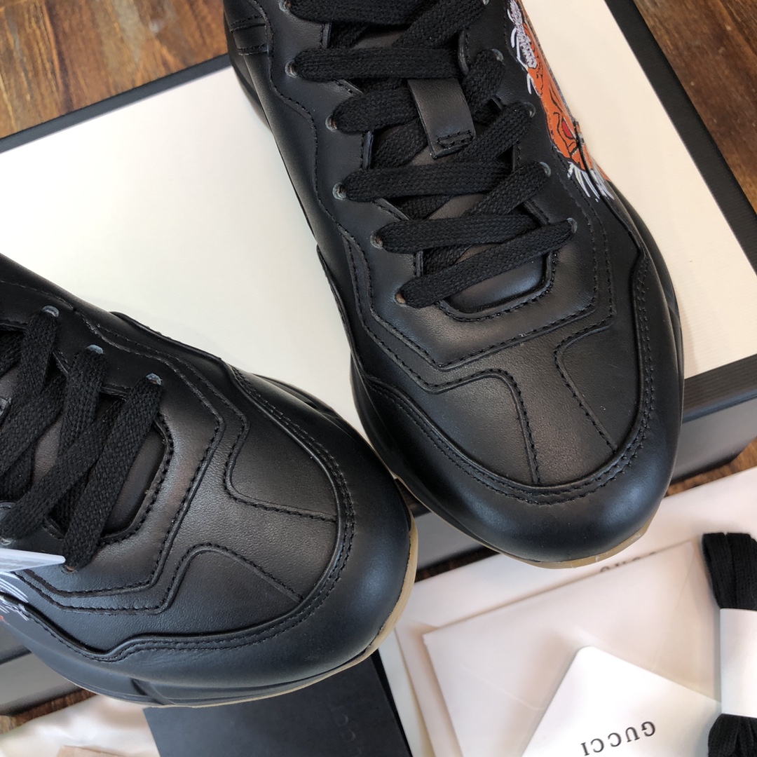 Gucci Rhyton sneaker 54 - vstockx