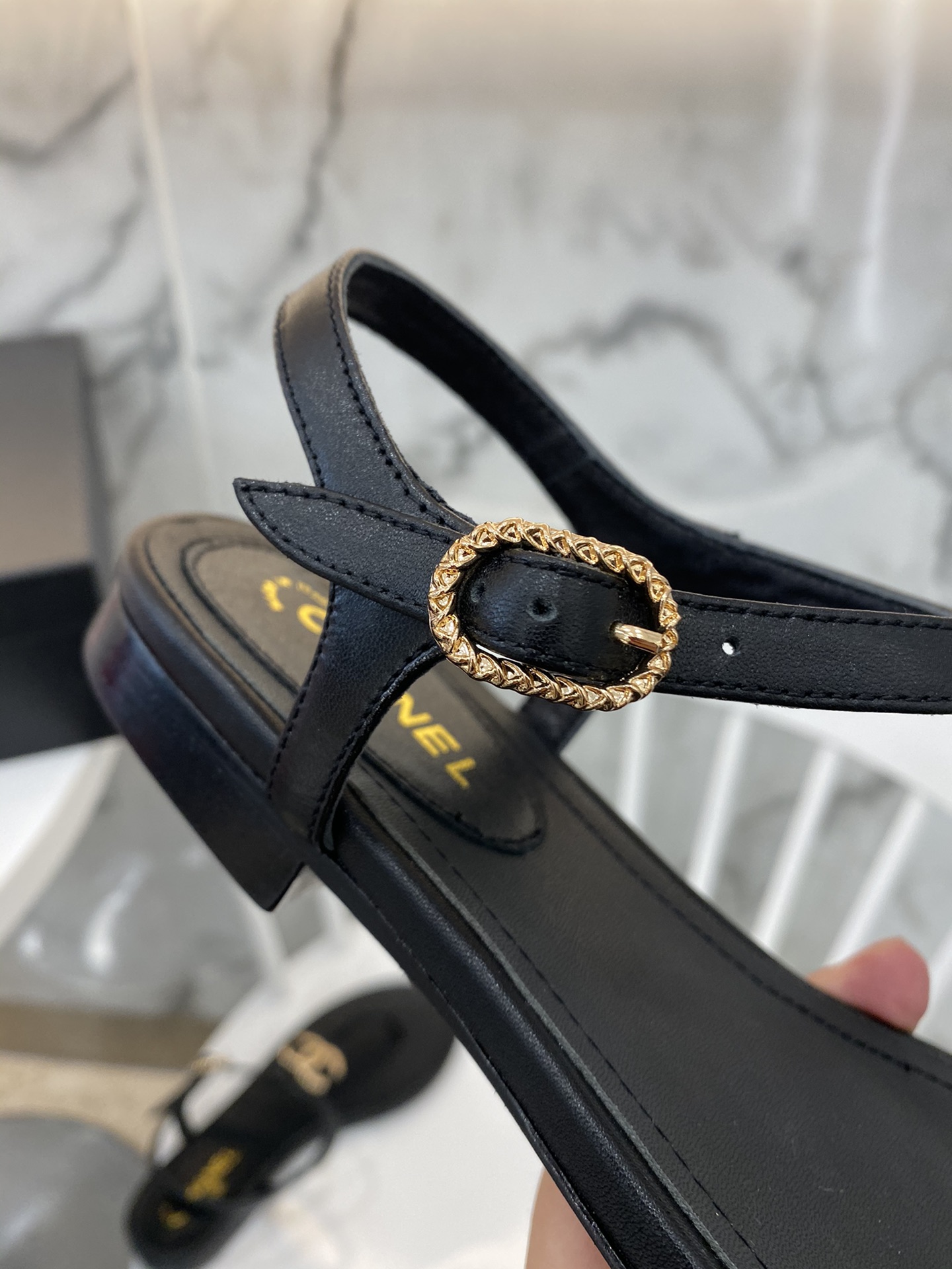 Chanel Slides 28 - vstockx